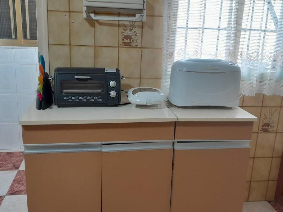 Ferienwohnung Disfruta De Un Barrio Tranquilo Alcalá de Guadaira Exterior foto